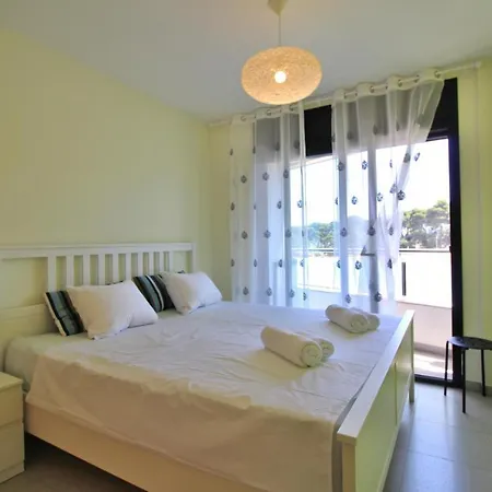 Al20 4 Pax, Playa Fenals, Costa Brava يوريت دي مار